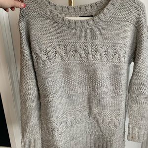 American Eagle grey knit sweater size M